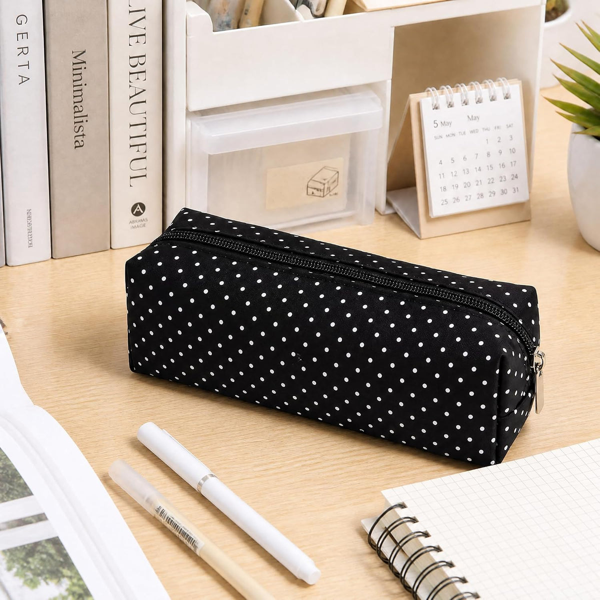 Polka Dot Pencil Case Cute Pencil Pouch for Work(Black)